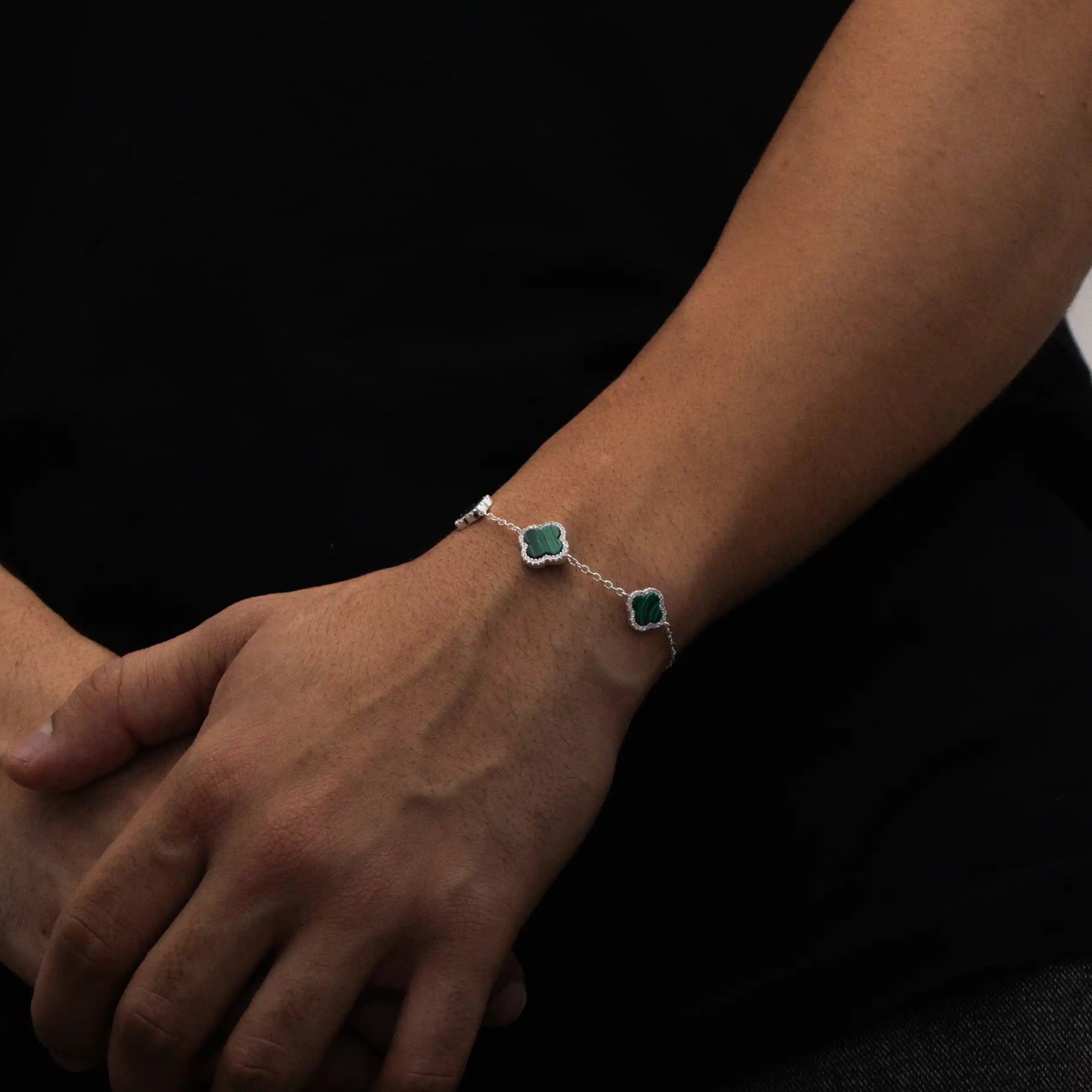 Pulseira Trevo Verde 3 Leafs cravejada em Prata 925