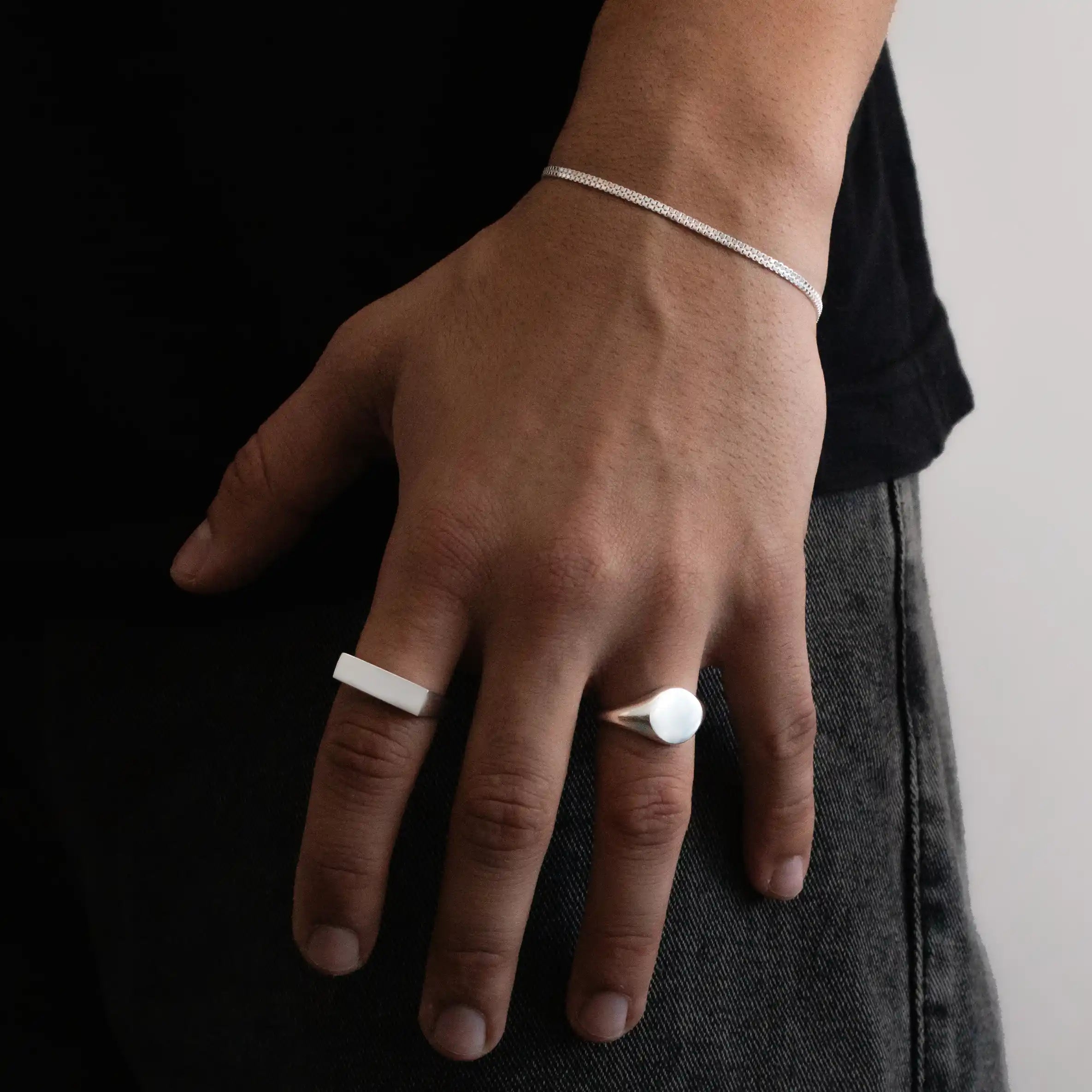 Anel Signature em Prata 925