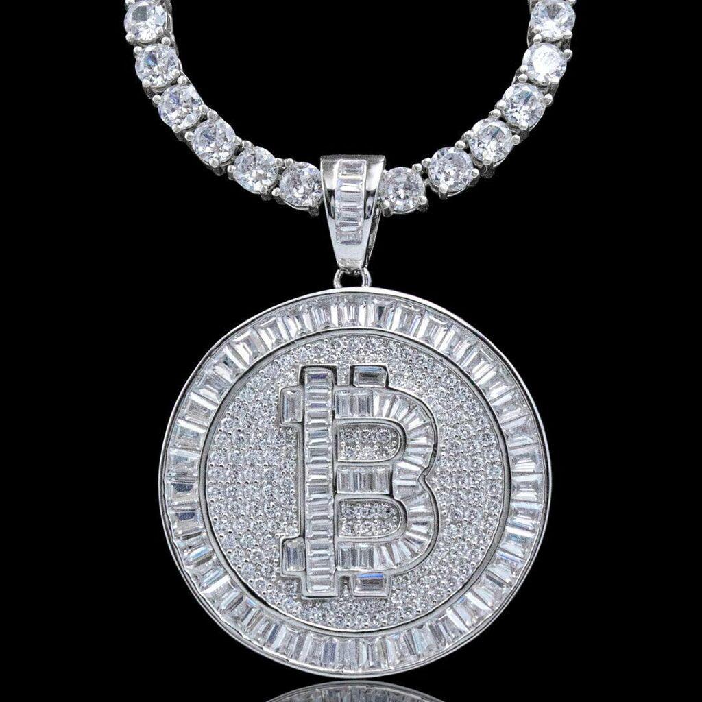 Corrente Riviera (45cm) - Pingente Bitcoin cravejado - Prata 925 - Rei Pratas Jewelry
