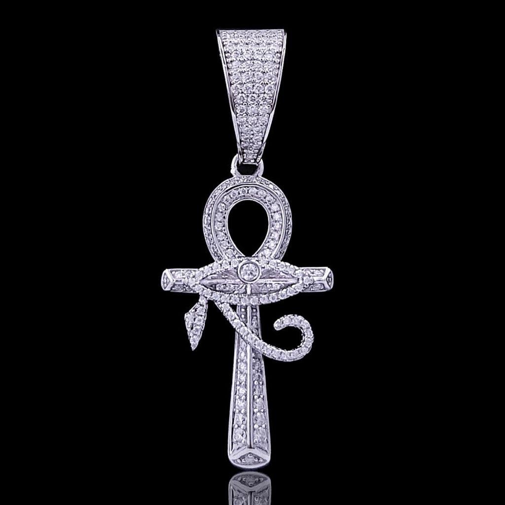 PINGENTE CRUZ ANKH - Cravejado com Moissanites VVS1 COR D - Prata 925 - Rei Pratas Jewelry