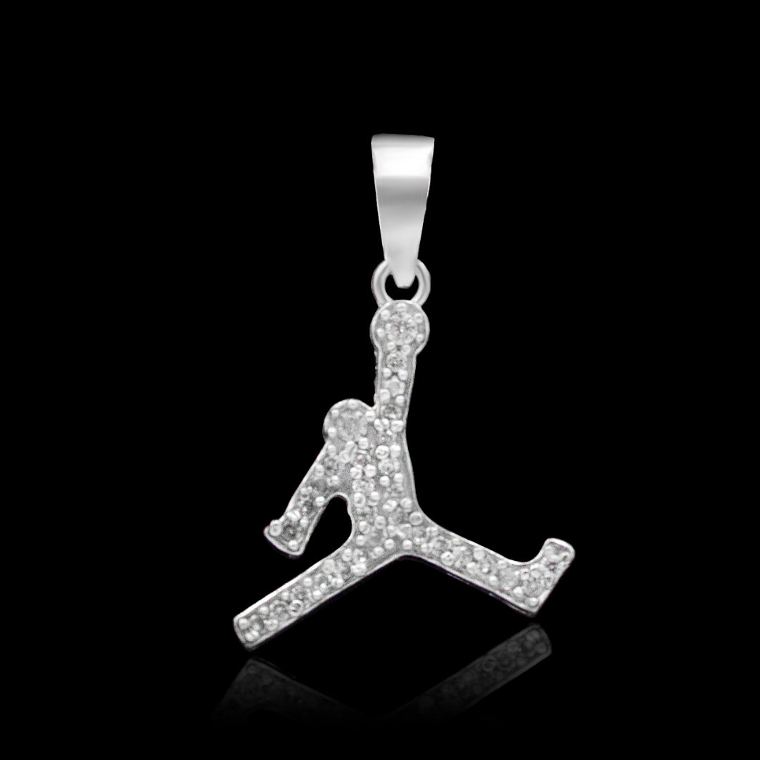 Pingente Jordan cravejado em prata 925